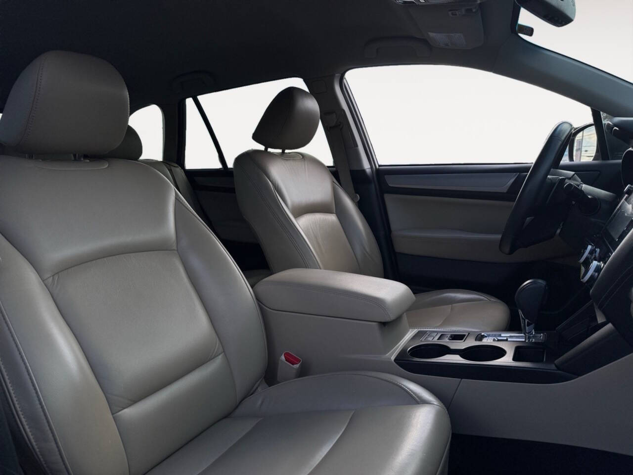 2018 Subaru Outback 2.5i Premium AWD 4dr Wagon