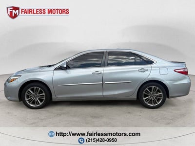 2016 Toyota Camry SE 4dr Sedan