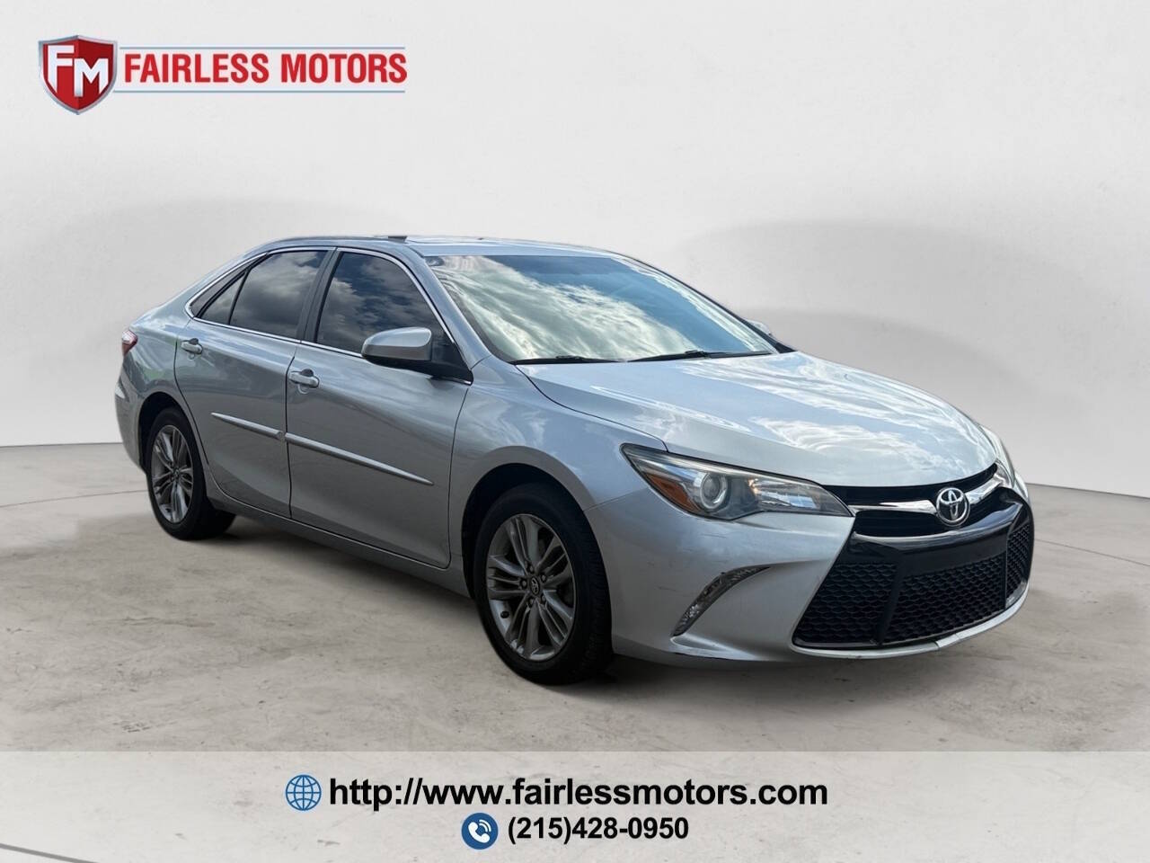 2016 Toyota Camry SE 4dr Sedan