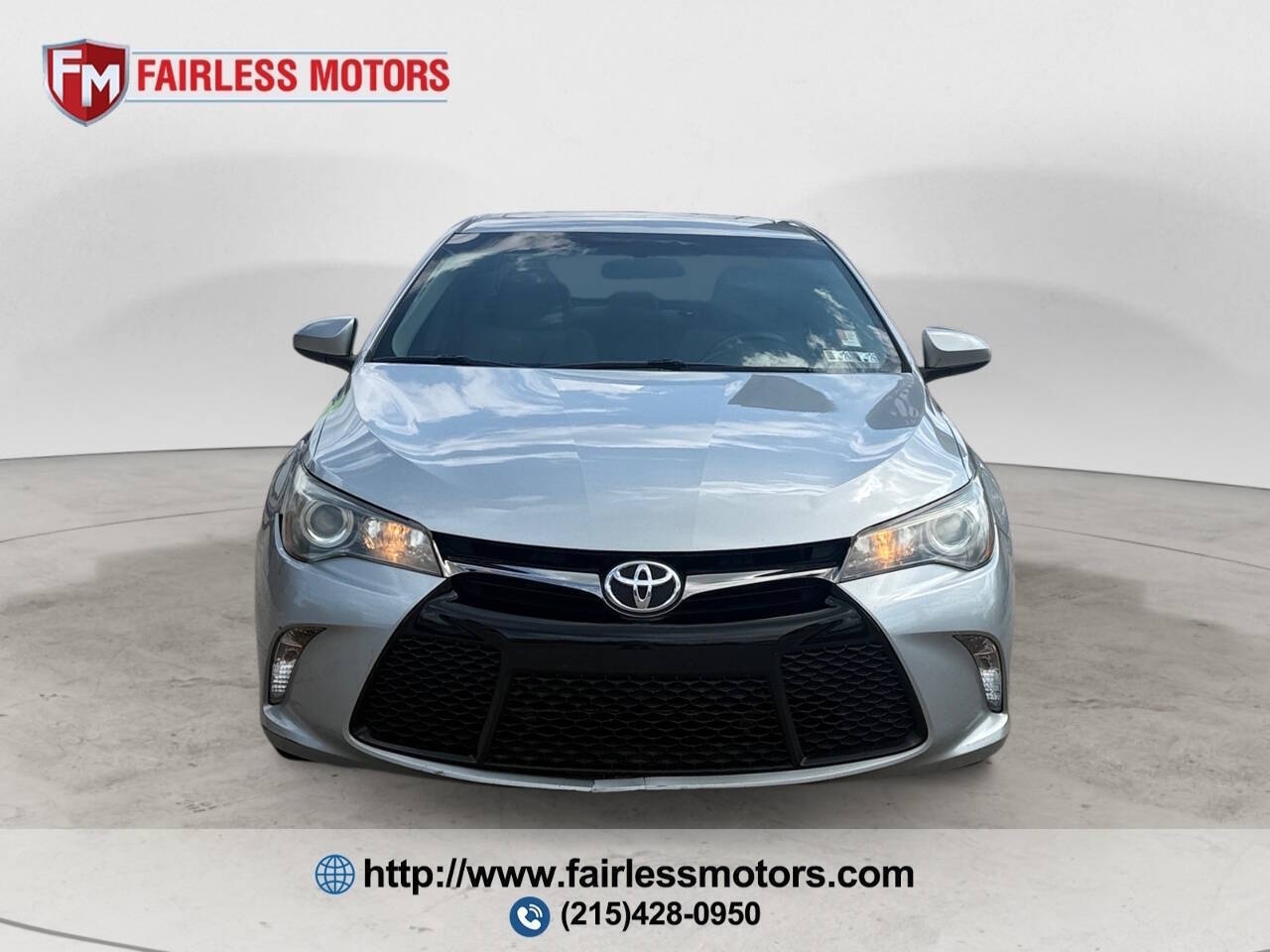 2016 Toyota Camry SE 4dr Sedan