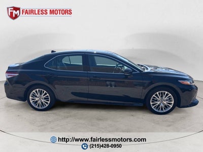 2020 Toyota Camry Hybrid XLE 4dr Sedan