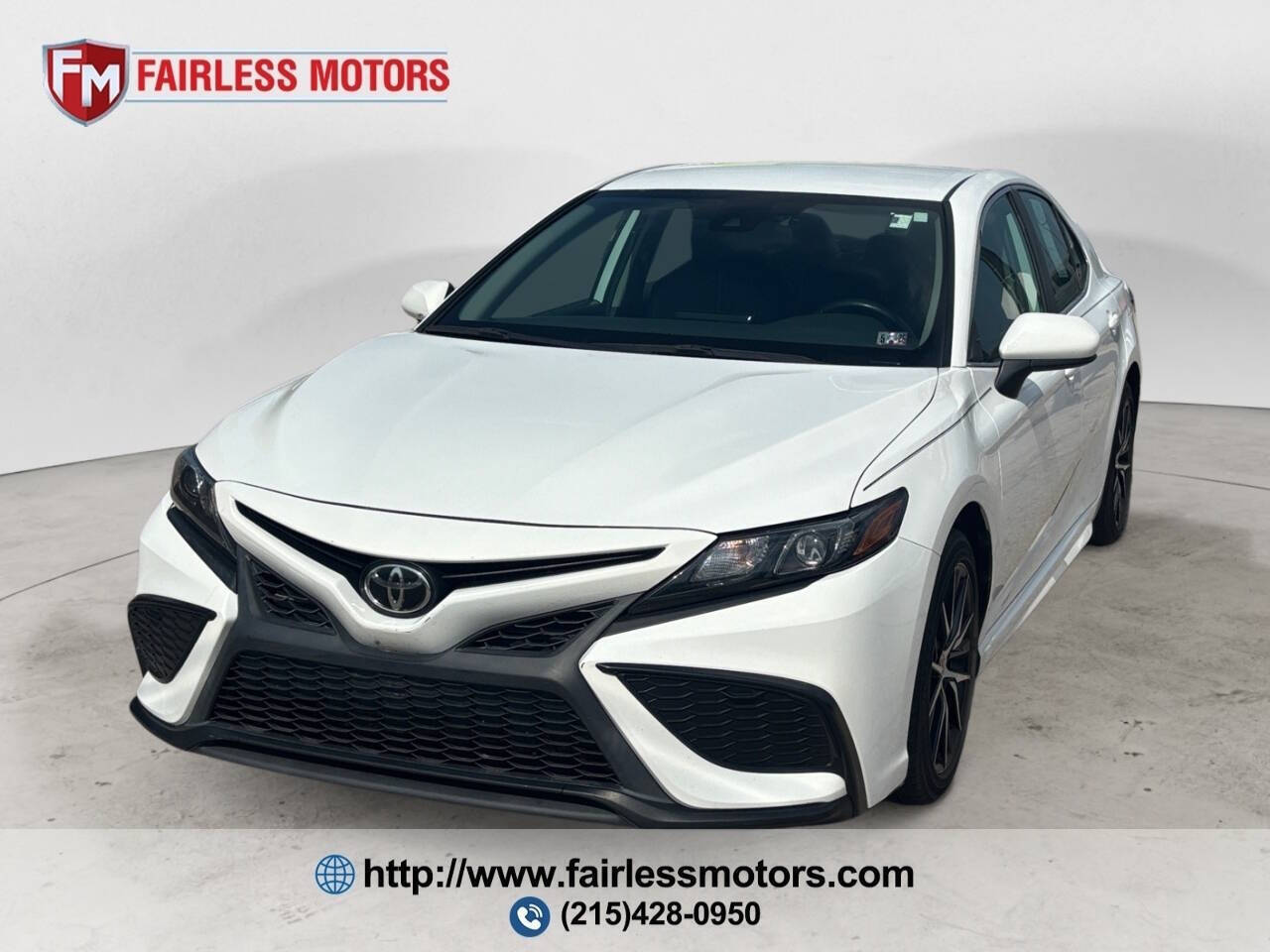 2021 Toyota Camry SE 4dr Sedan