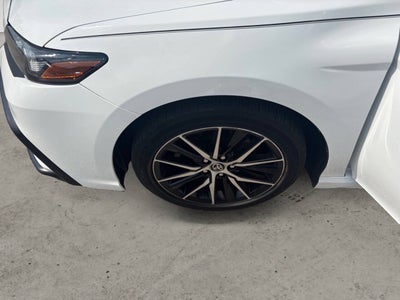 2021 Toyota Camry SE 4dr Sedan