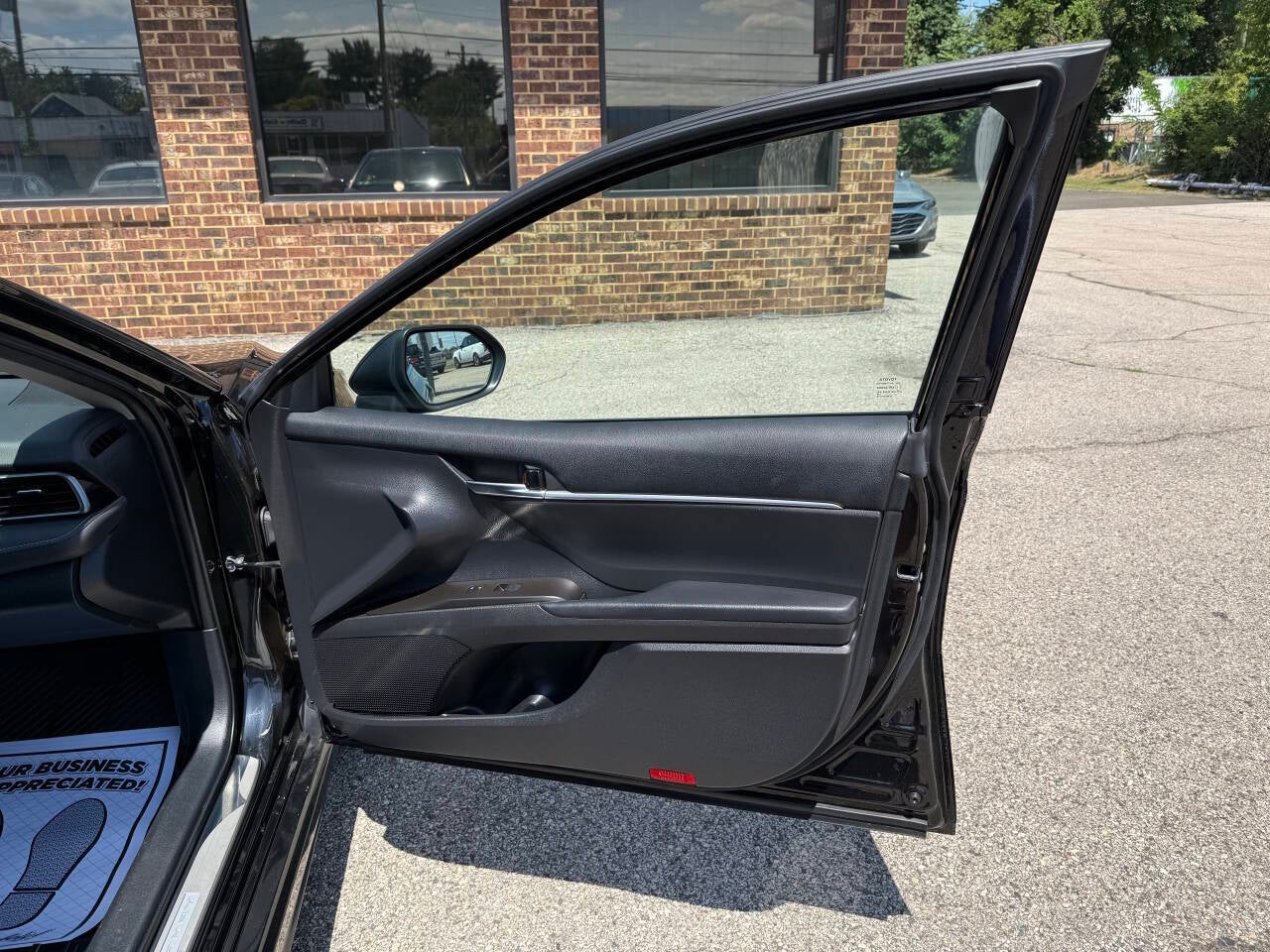 2023 Toyota Camry SE AWD 4dr Sedan