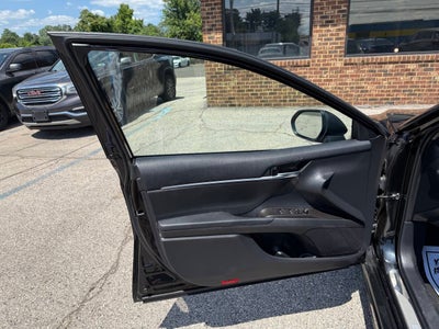 2023 Toyota Camry SE AWD 4dr Sedan