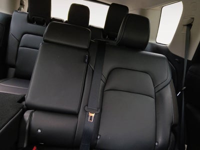 2022 Nissan Pathfinder SL AWD 4dr SUV