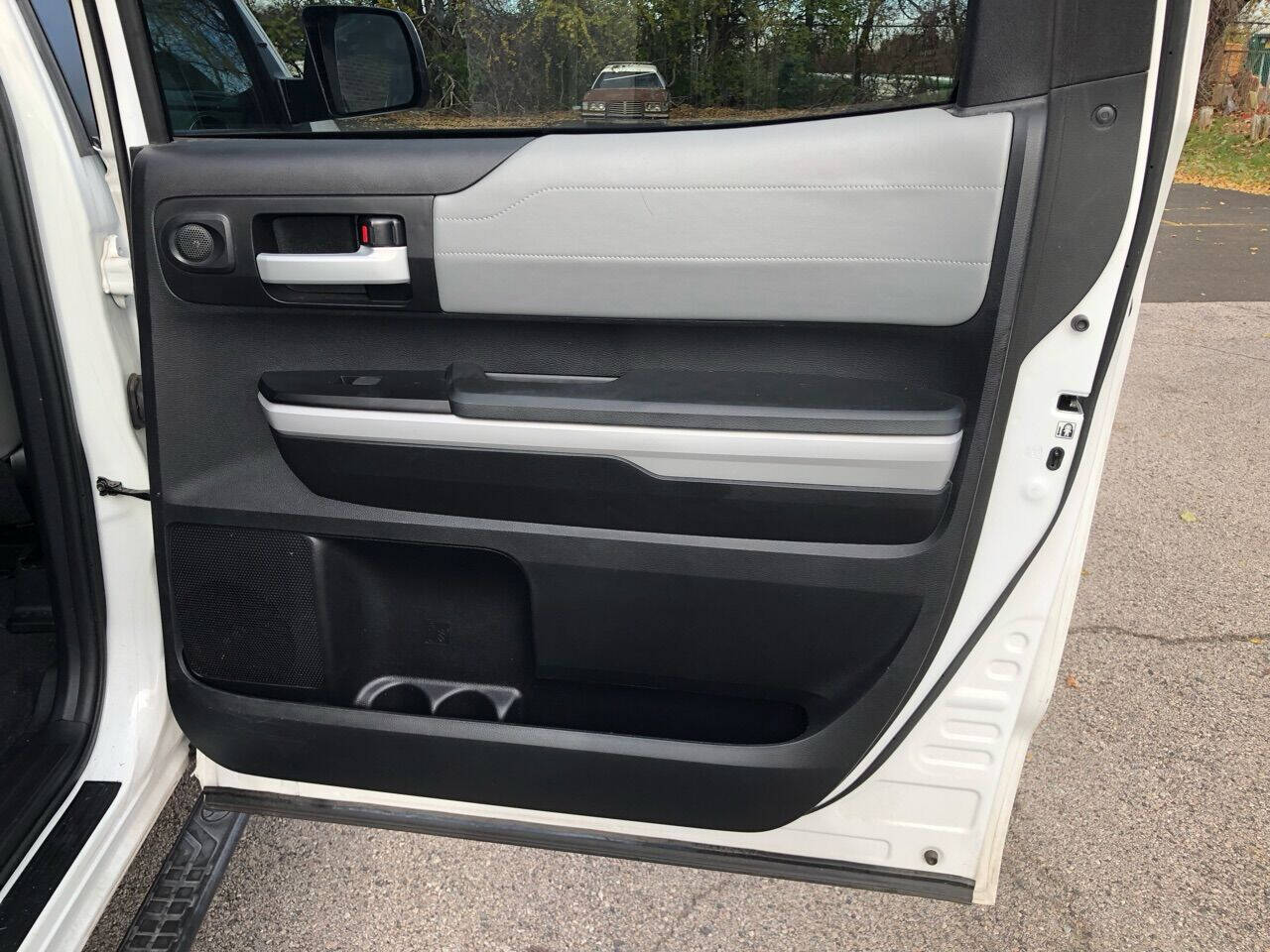 2019 Toyota Tundra Limited 4x4 4dr CrewMax Cab Pickup SB (5.7L V8)