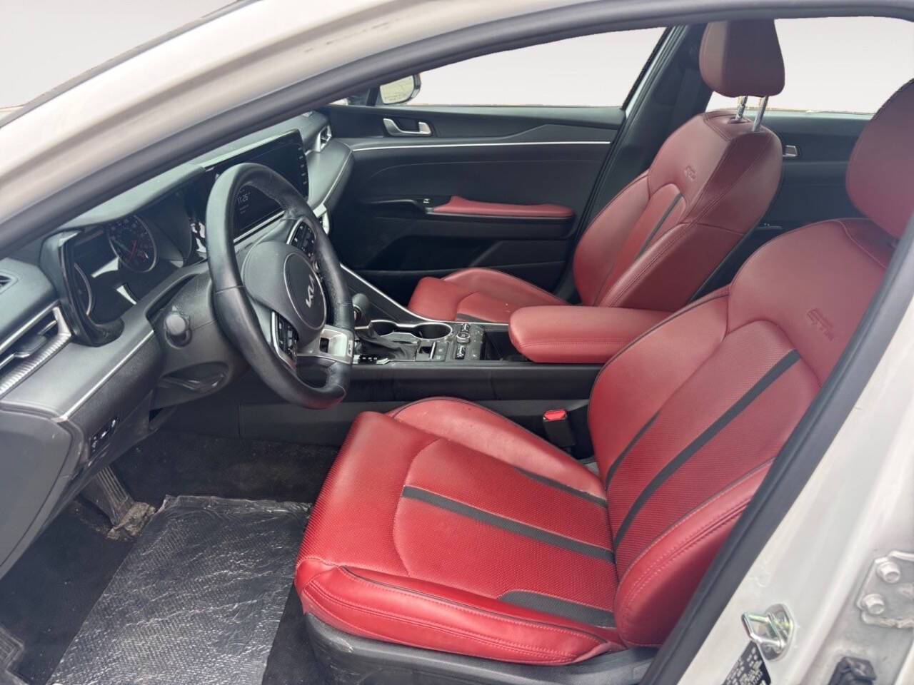 2024 Kia K5 GT Line 4dr Sedan