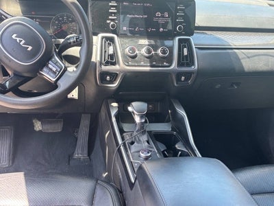 2023 Kia Sorento LX 4dr SUV