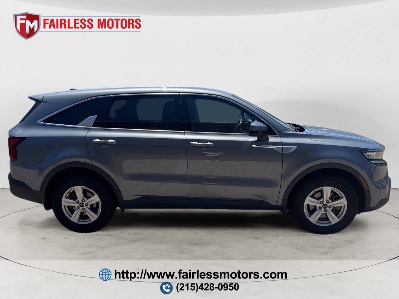 2023 Kia Sorento LX 4dr SUV