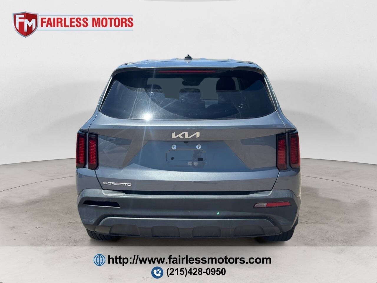2023 Kia Sorento LX 4dr SUV