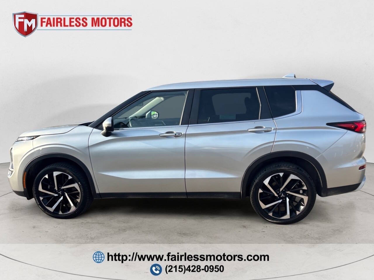 2023 Mitsubishi Outlander SE AWD 4dr SUV