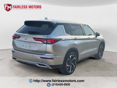 2023 Mitsubishi Outlander SE AWD 4dr SUV