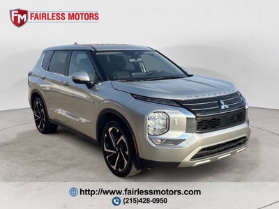 2023 Mitsubishi Outlander SE AWD 4dr SUV
