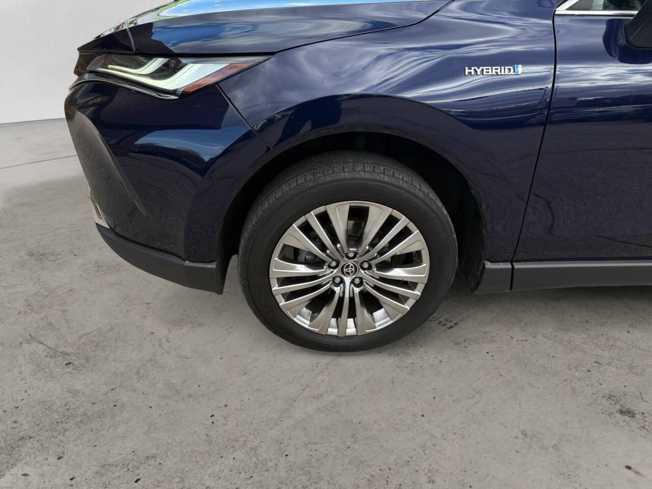 2021 Toyota Venza Limited AWD 4dr Crossover