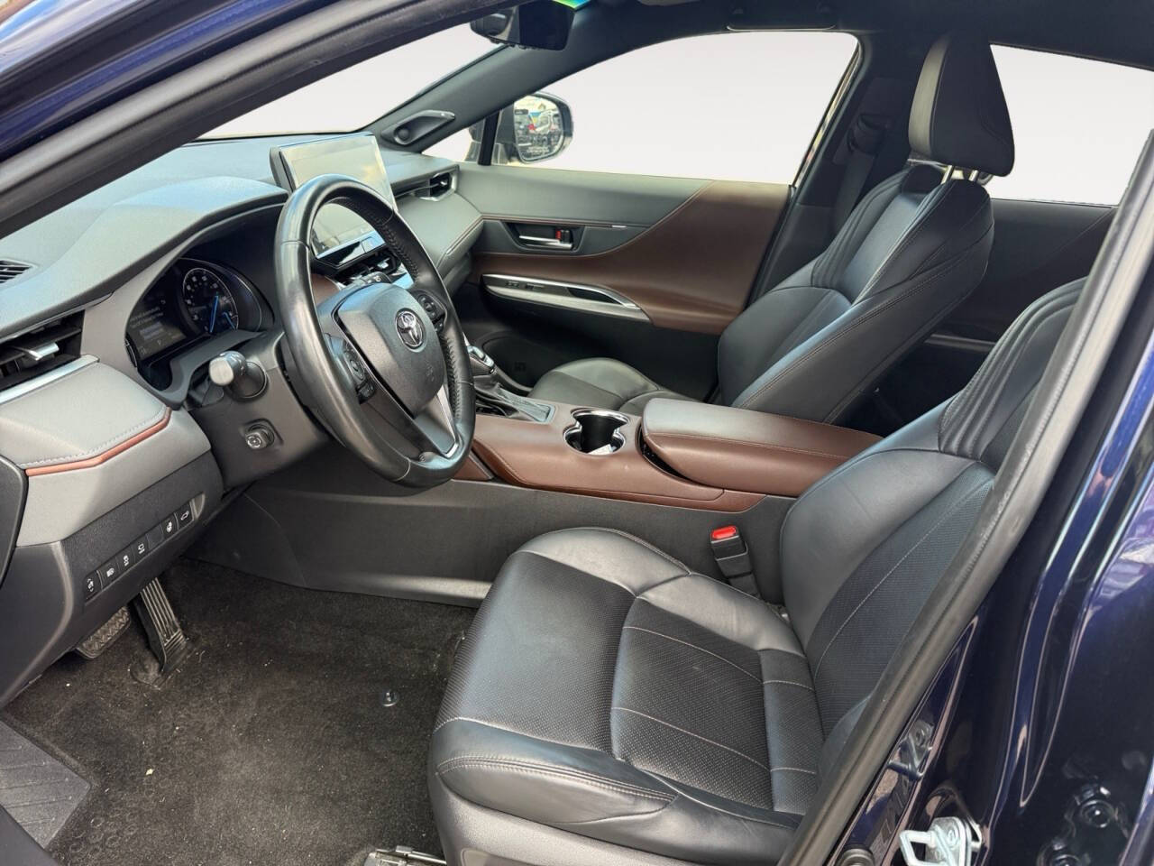 2021 Toyota Venza Limited AWD 4dr Crossover