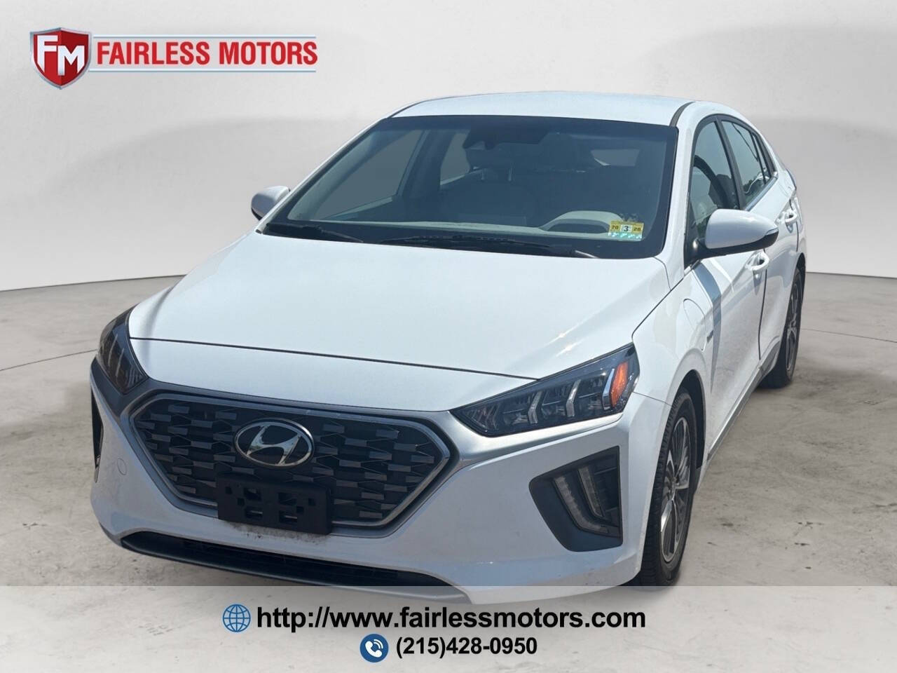 2020 Hyundai Ioniq Plug-in Hybrid SEL 4dr Hatchback