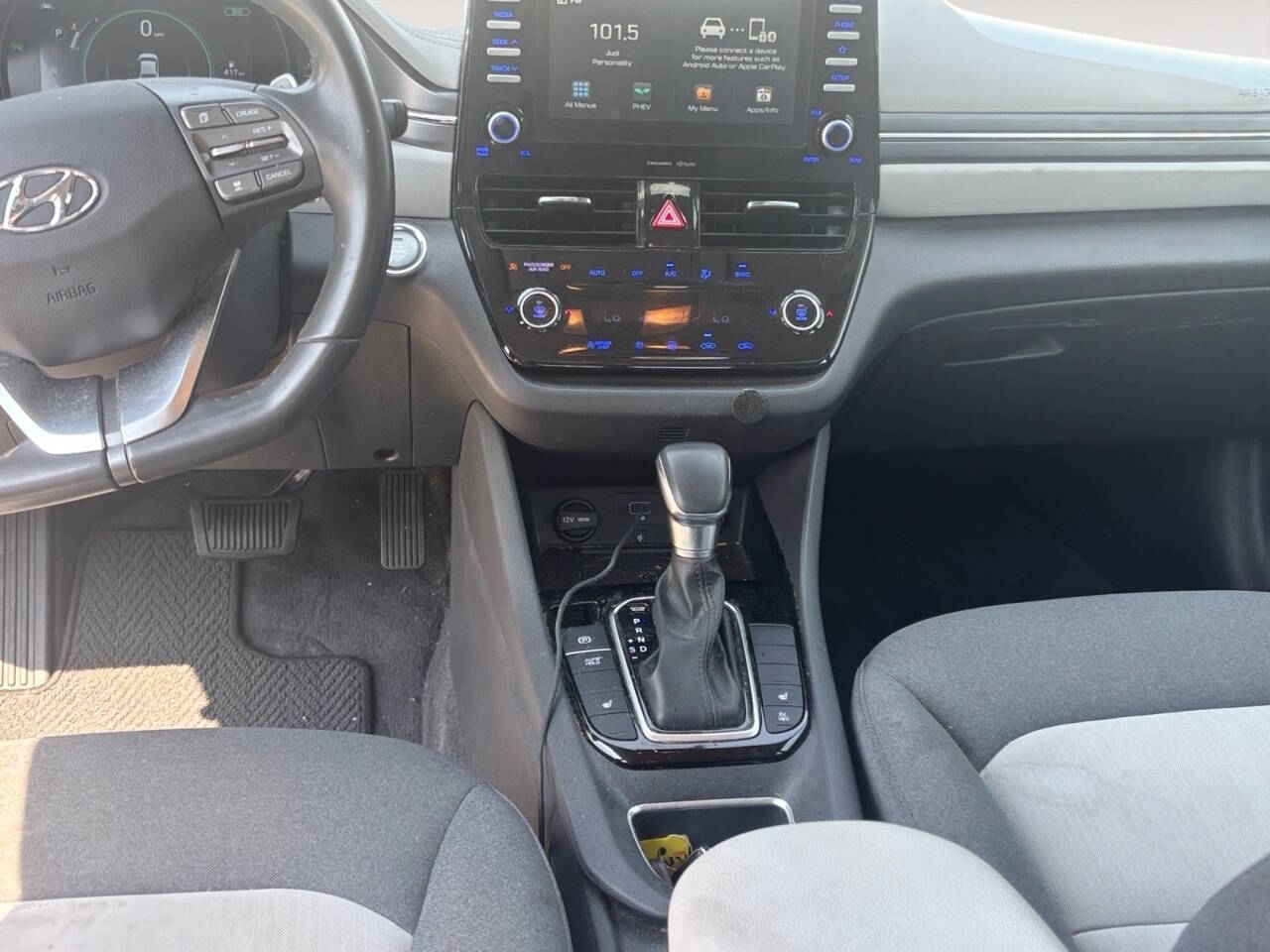 2020 Hyundai Ioniq Plug-in Hybrid SEL 4dr Hatchback