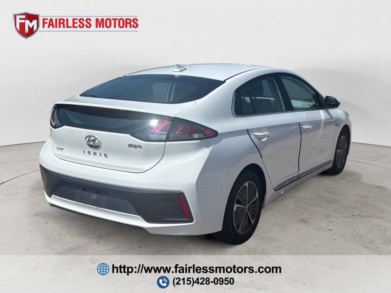 2020 Hyundai Ioniq Plug-in Hybrid SEL 4dr Hatchback
