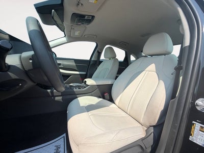 2025 Hyundai Sonata SE 4dr Sedan