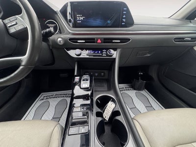 2023 Hyundai Sonata Limited 4dr Sedan