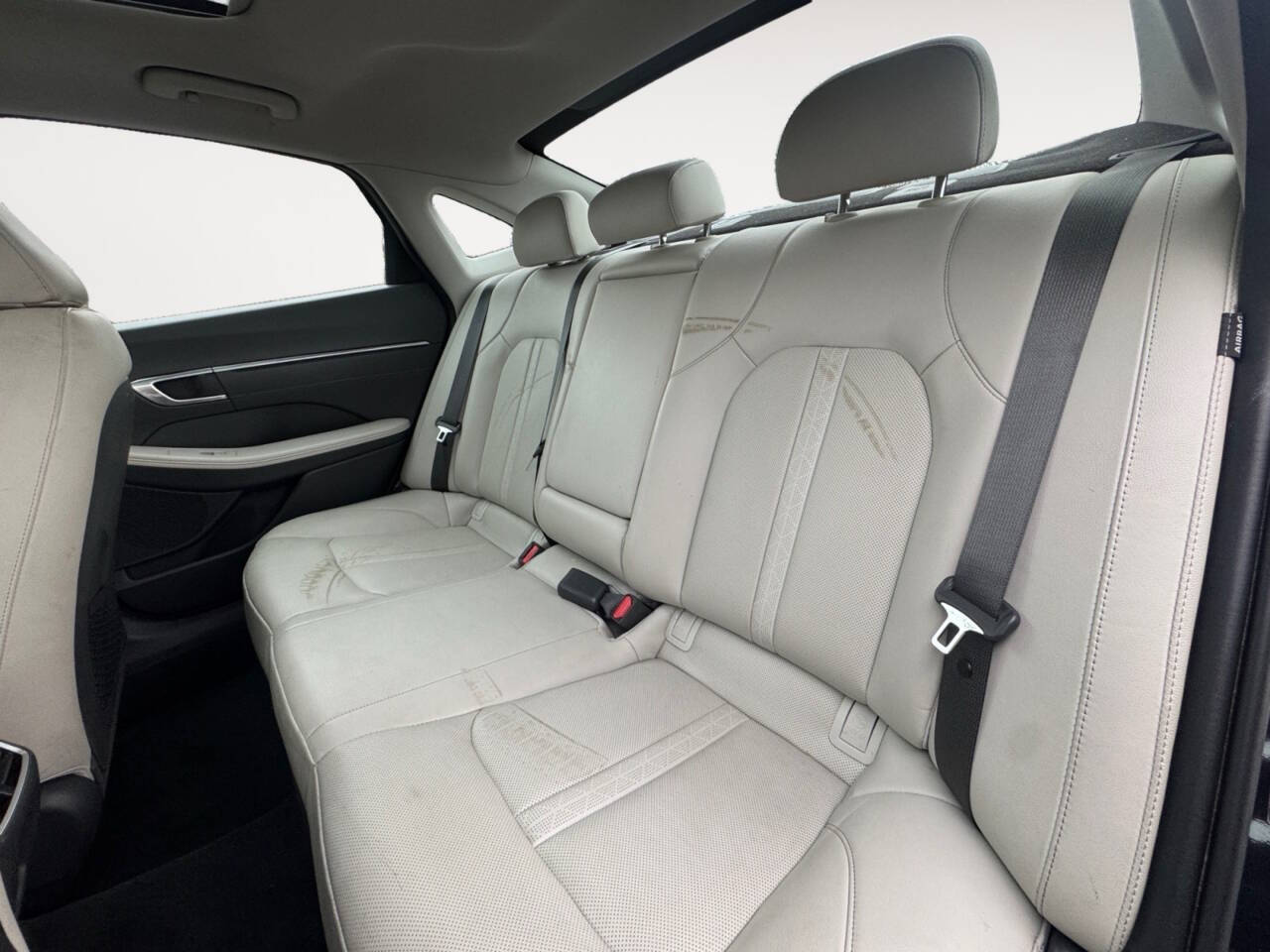 2023 Hyundai Sonata Limited 4dr Sedan