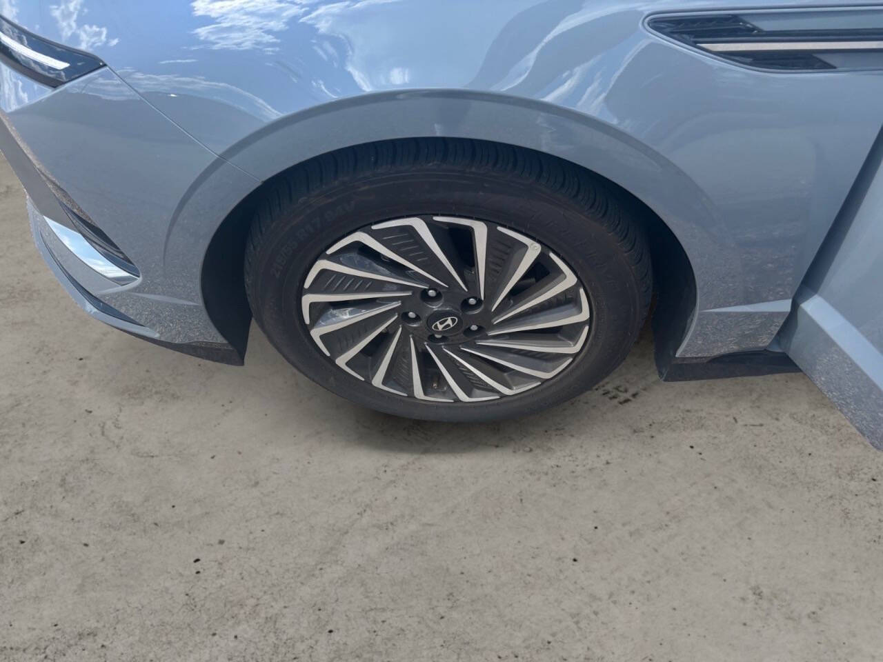 2025 Hyundai Sonata Hybrid SEL 4dr Sedan