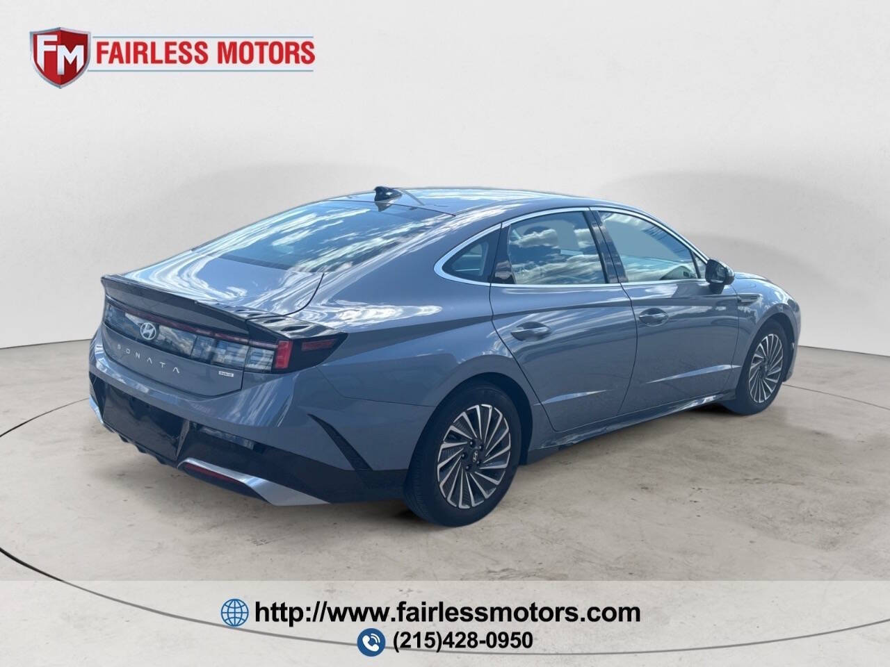 2025 Hyundai Sonata Hybrid SEL 4dr Sedan