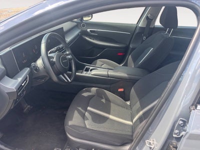 2025 Hyundai Sonata Hybrid SEL 4dr Sedan