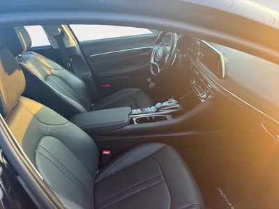 2023 Hyundai Sonata Hybrid Limited 4dr Sedan