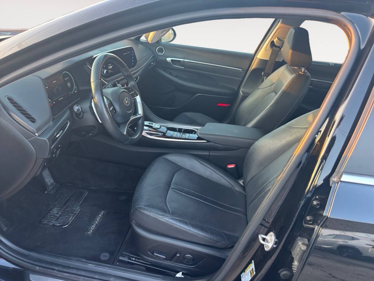 2023 Hyundai Sonata Hybrid Limited 4dr Sedan