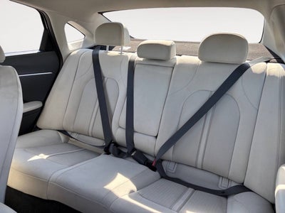 2024 Hyundai Sonata SEL 4dr Sedan