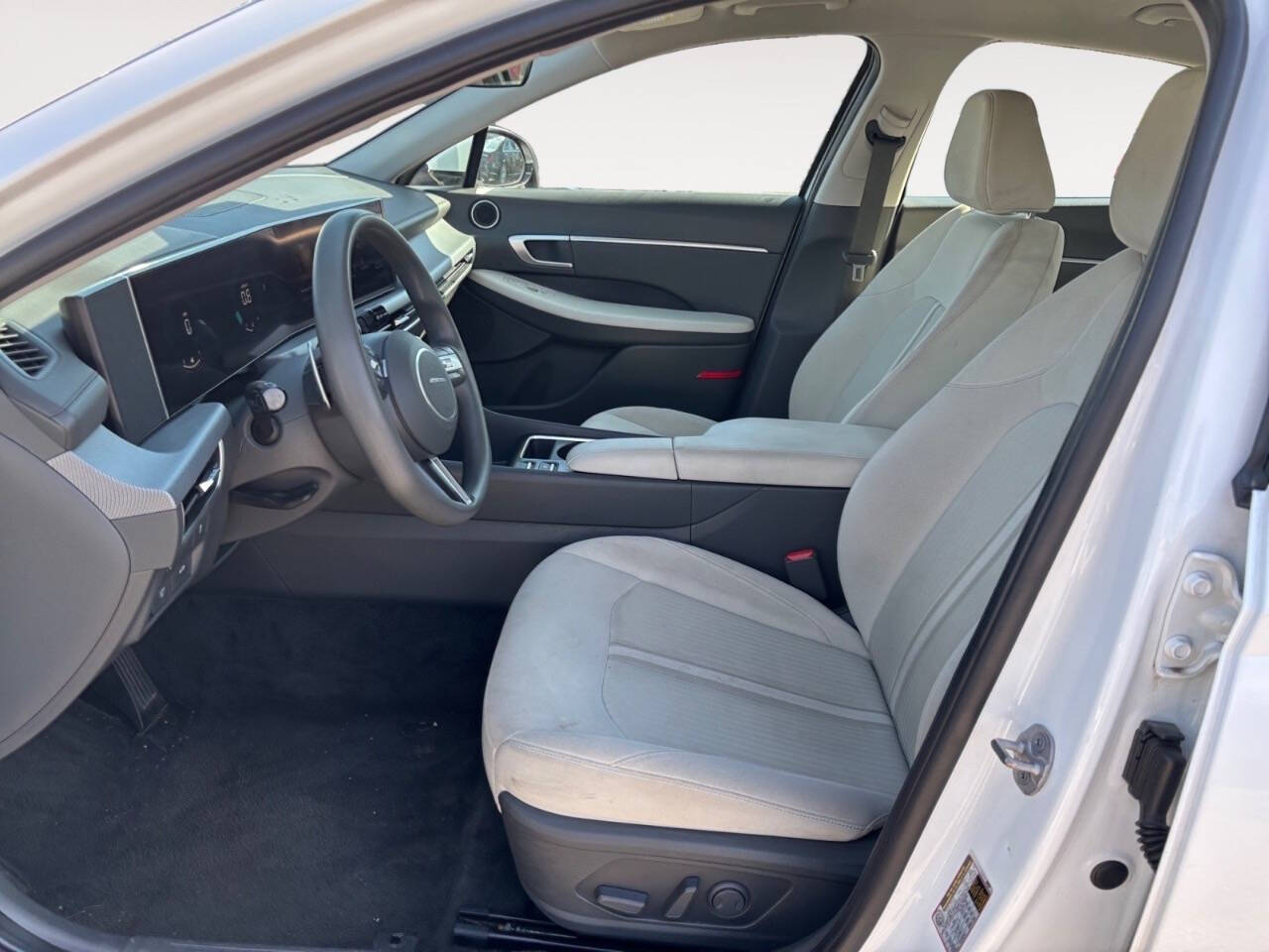 2024 Hyundai Sonata SEL 4dr Sedan