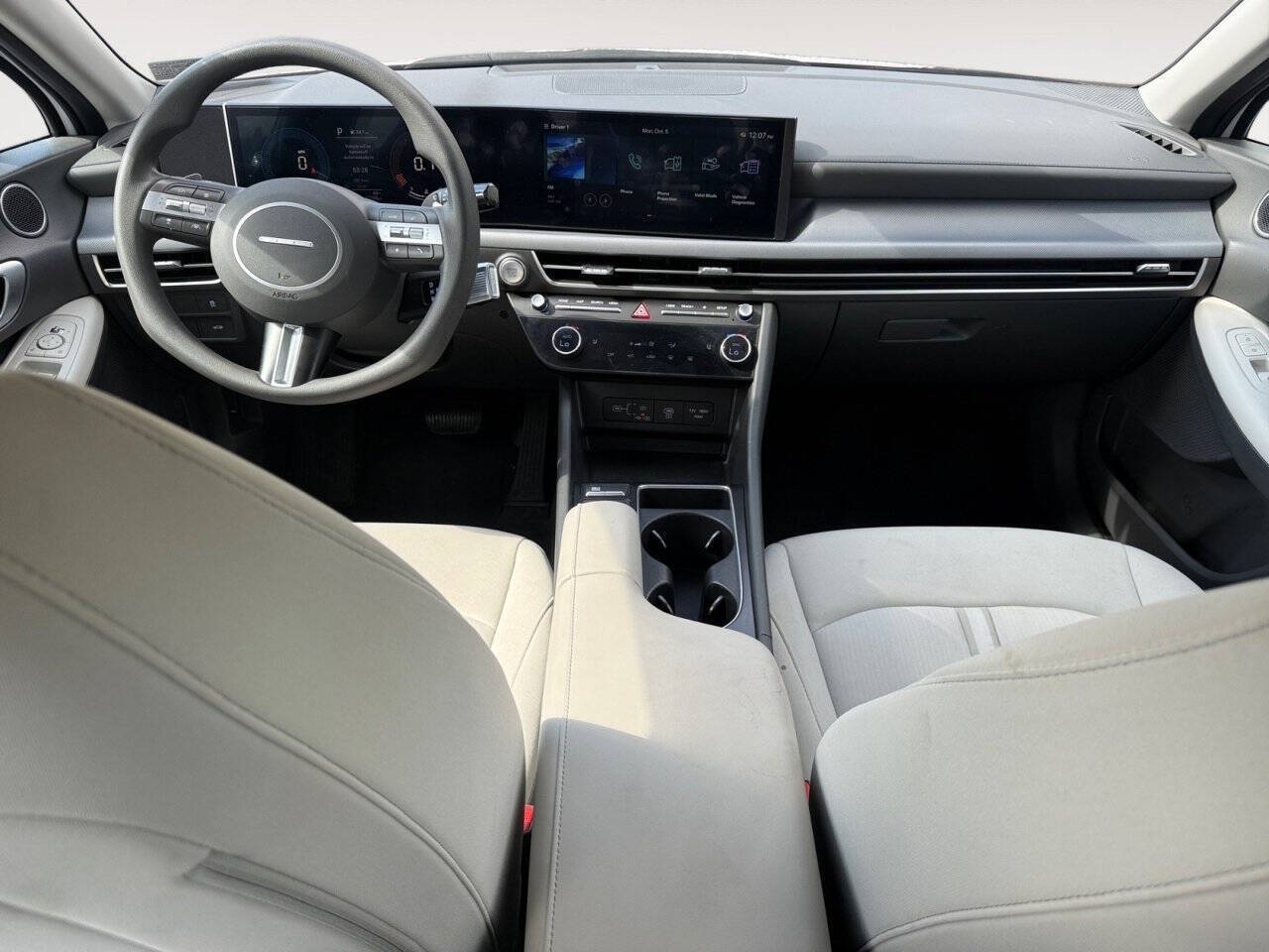 2025 Hyundai Sonata SEL 4dr Sedan