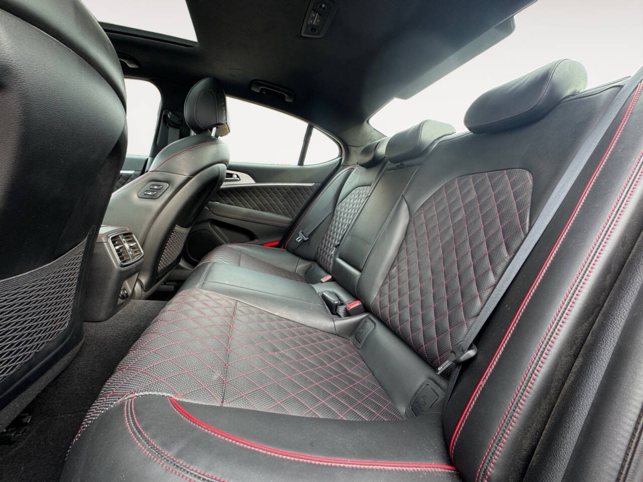 2019 Genesis G70 3.3T Dynamic Edition AWD 4dr Sedan