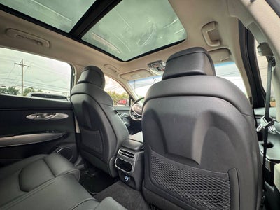 2022 Genesis GV70 2.5T Standard AWD 4dr SUV