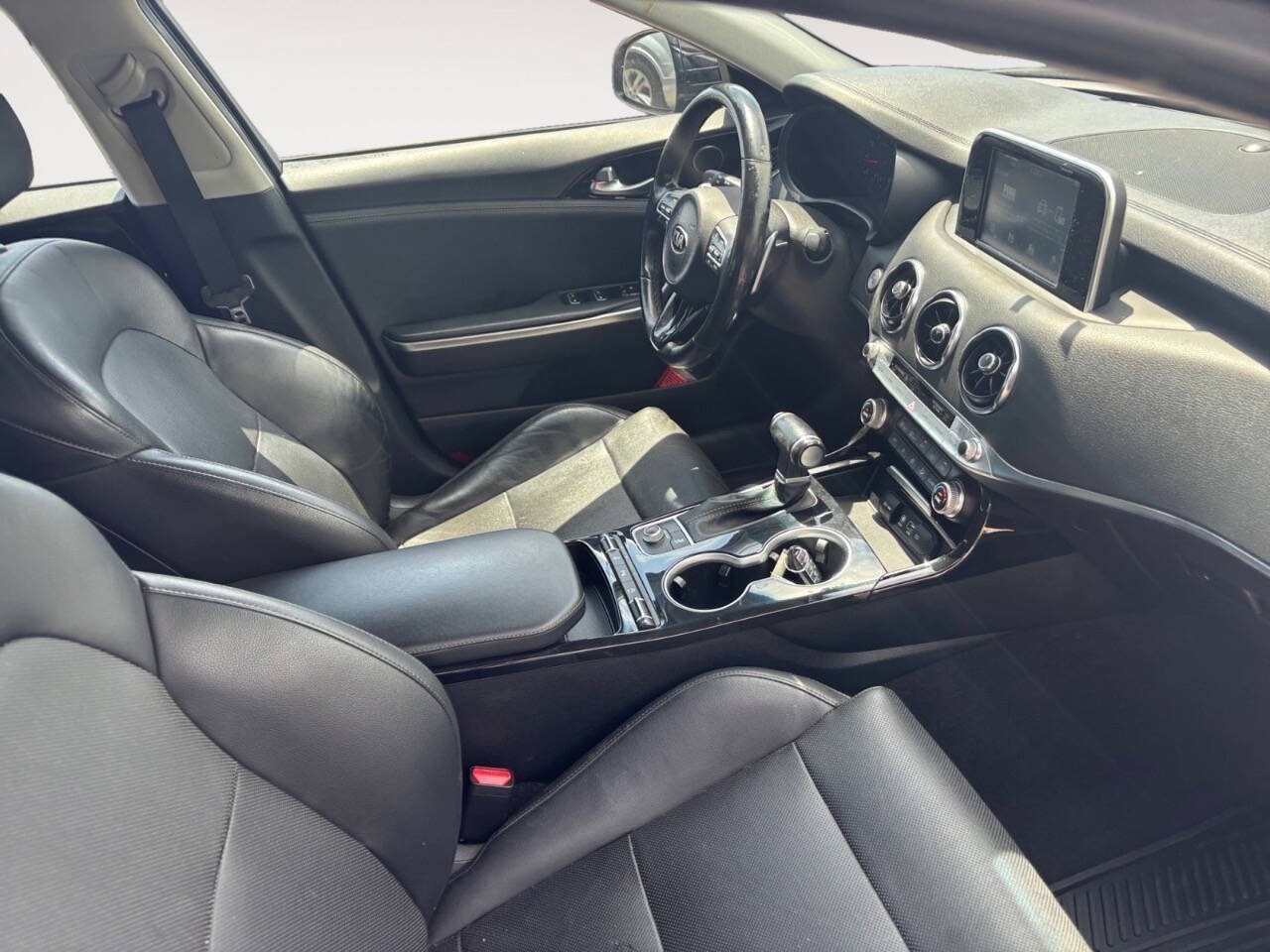 2019 Kia Stinger Base AWD 4dr Sedan
