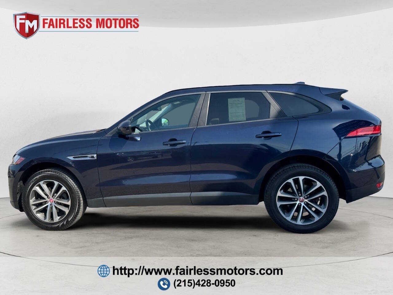 2018 Jaguar F-PACE 25t Premium AWD 4dr SUV