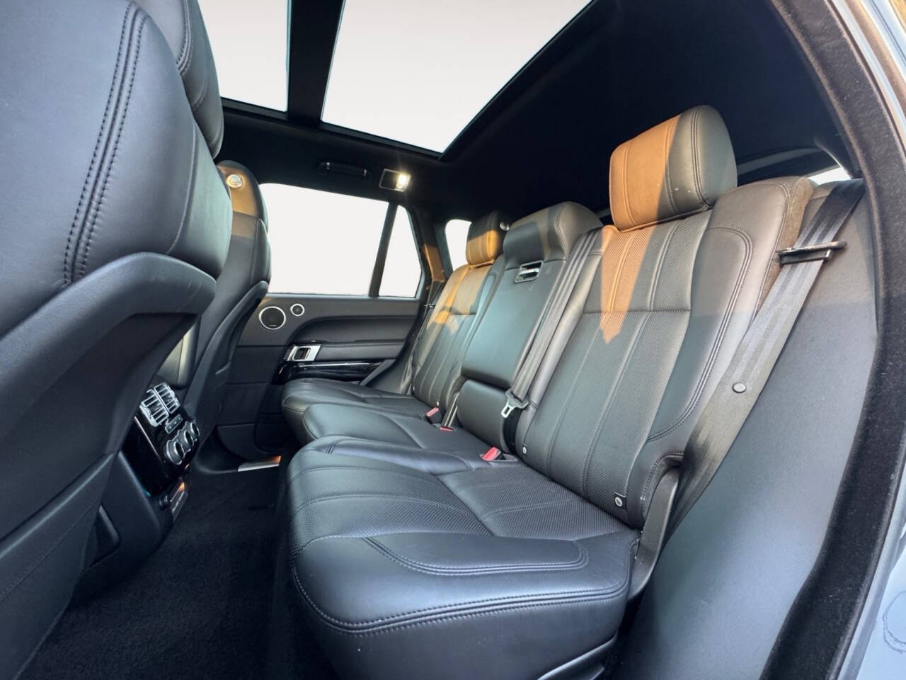 2017 Land Rover Range Rover Supercharged AWD 4dr SUV