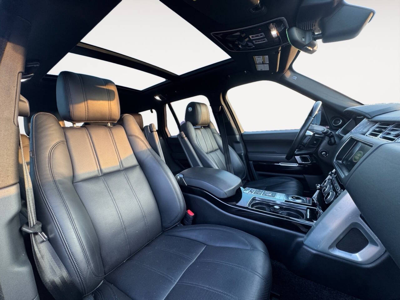 2017 Land Rover Range Rover Supercharged AWD 4dr SUV