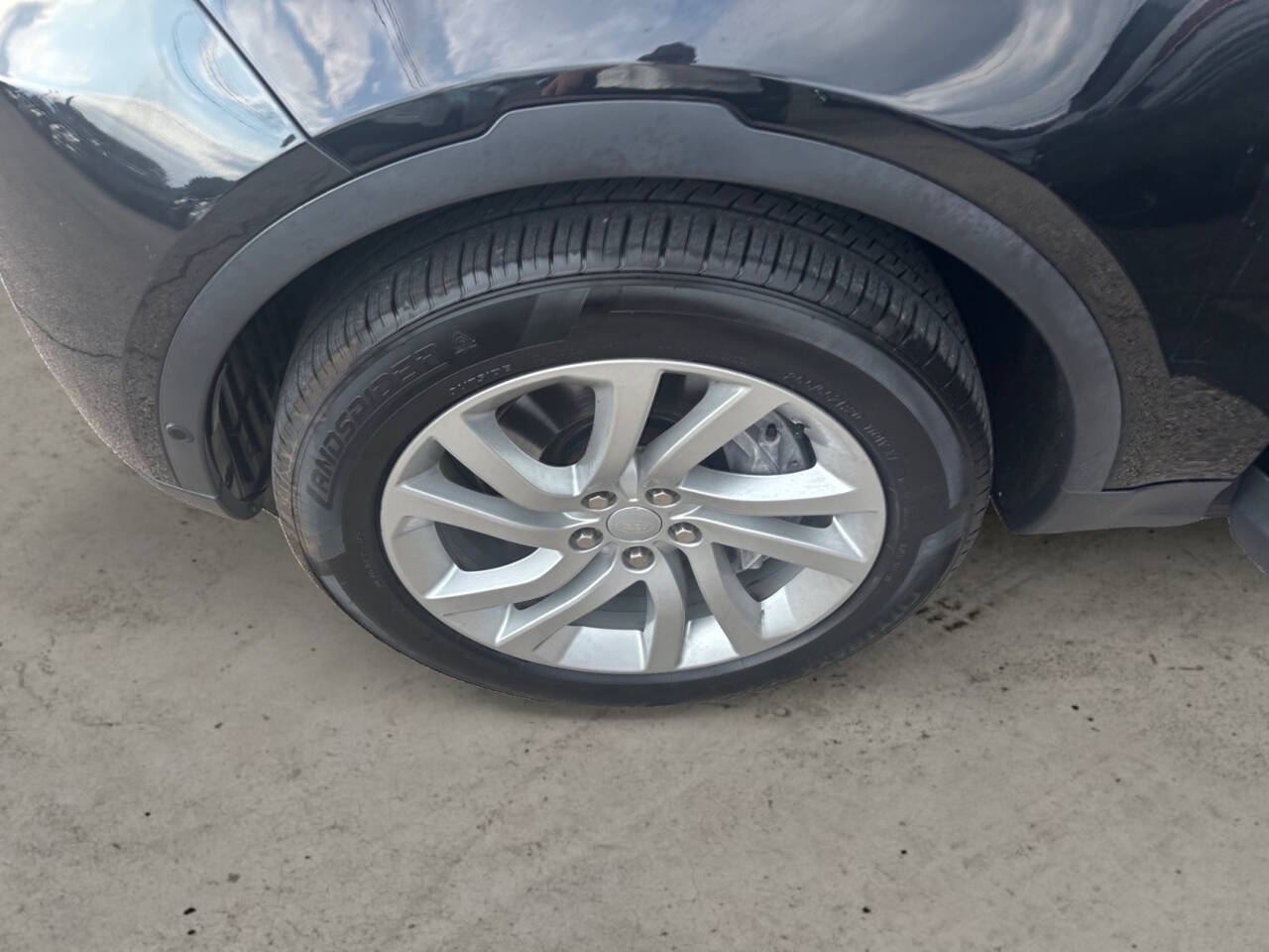 2019 Land Rover Discovery HSE AWD 4dr SUV