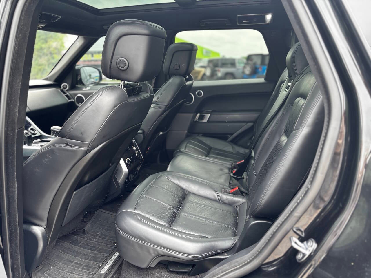 2020 Land Rover Range Rover Sport HSE AWD 4dr SUV