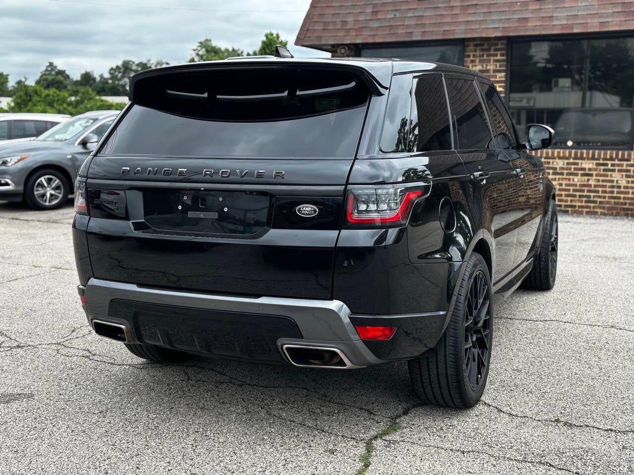 2020 Land Rover Range Rover Sport HSE AWD 4dr SUV