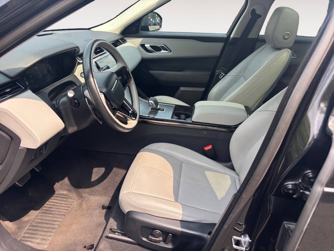 2025 Land Rover Range Rover Velar P250 Dynamic SE AWD 4dr SUV