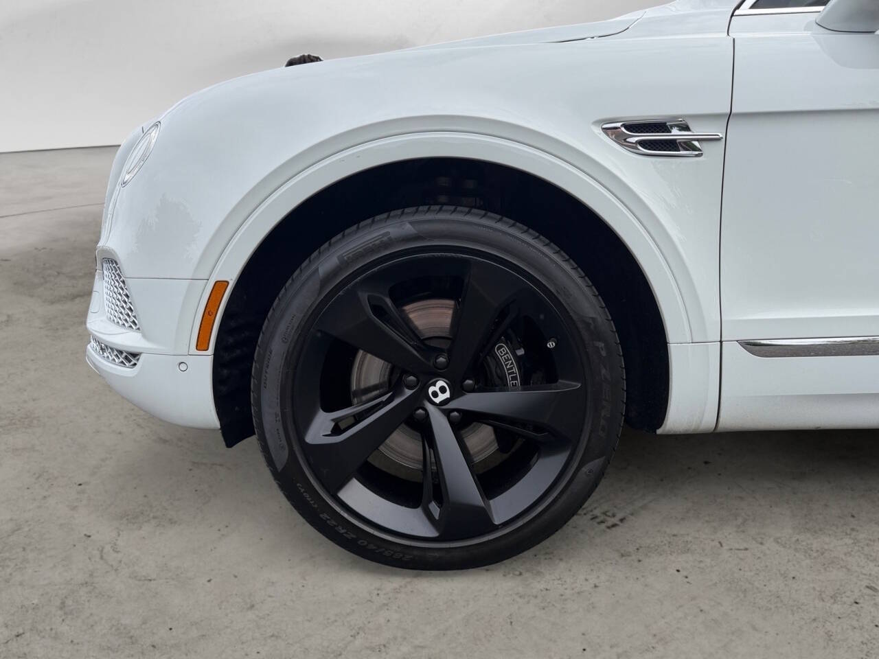 2017 Bentley Bentayga W12 AWD 4dr SUV