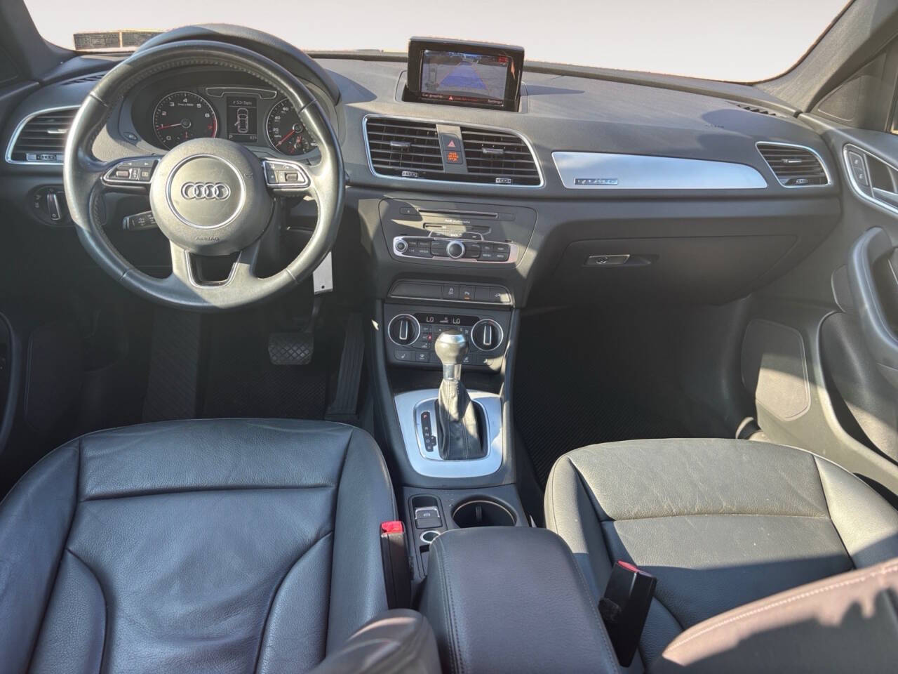 2018 Audi Q3 2.0T quattro Premium AWD 4dr SUV