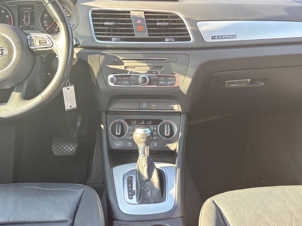 2018 Audi Q3 2.0T quattro Premium AWD 4dr SUV