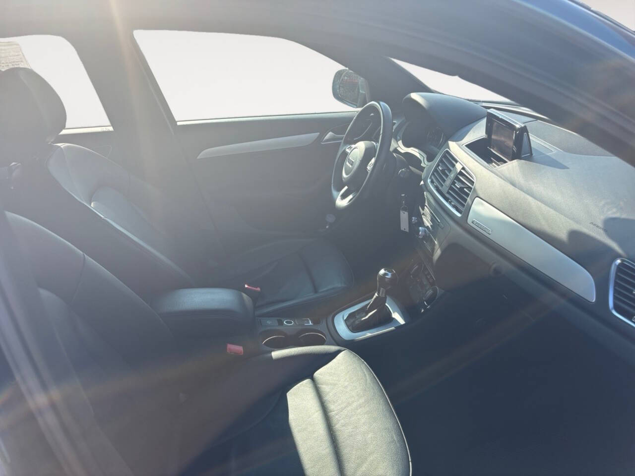 2018 Audi Q3 2.0T quattro Premium AWD 4dr SUV