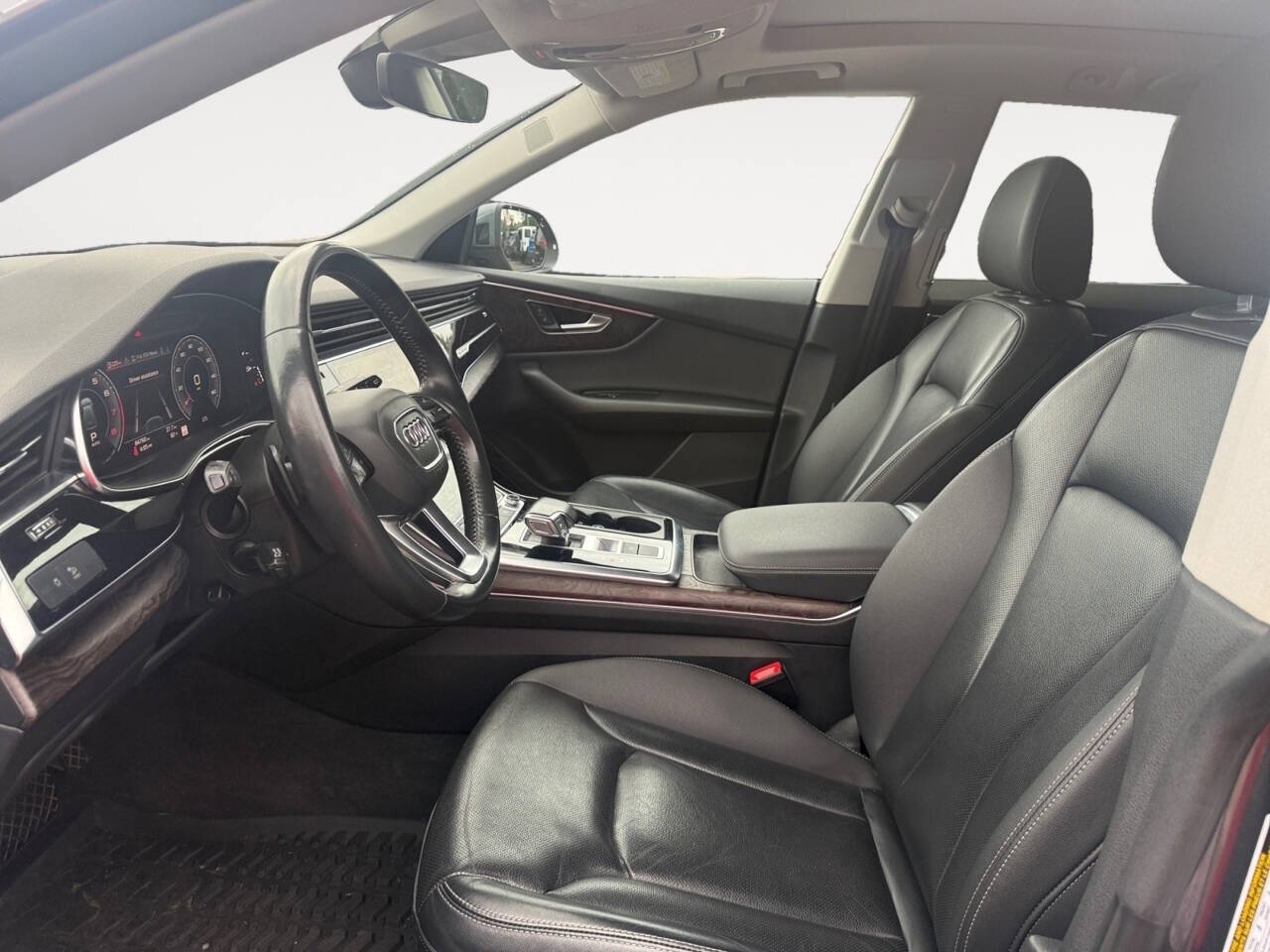2020 Audi Q8 quattro Premium Plus 55 TFSI AWD 4dr SUV