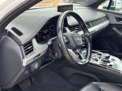 2019 Audi Q7 quattro Premium Plus 45 TFSI AWD 4dr SUV
